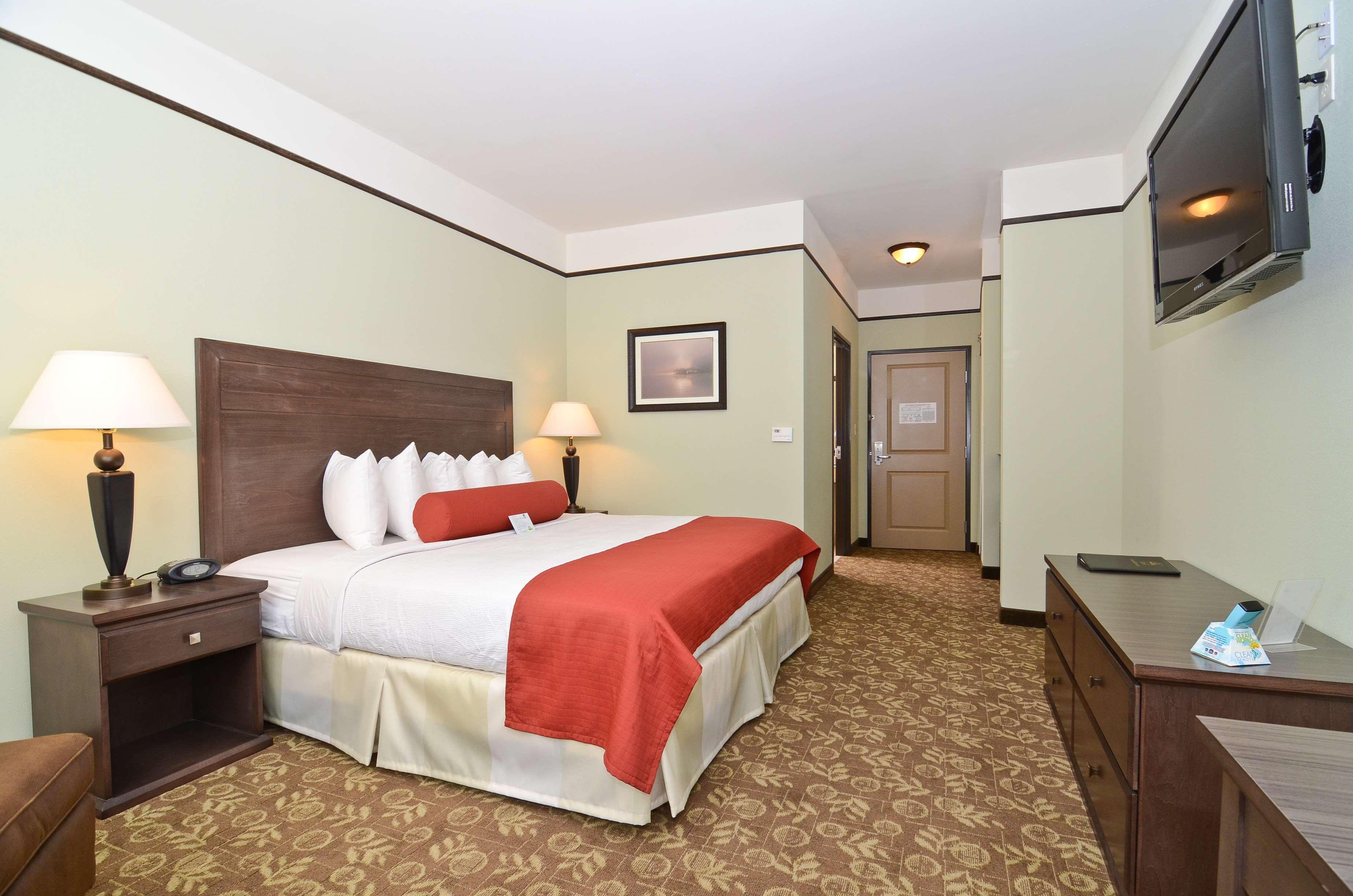 Best Western Plus Emory At Lake Fork Inn & Suites Екстер'єр фото